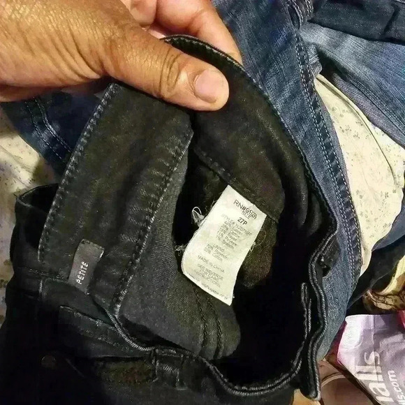 P7005 level 99 dark wash navy black boot cut size 27p - Picture 6 of 7